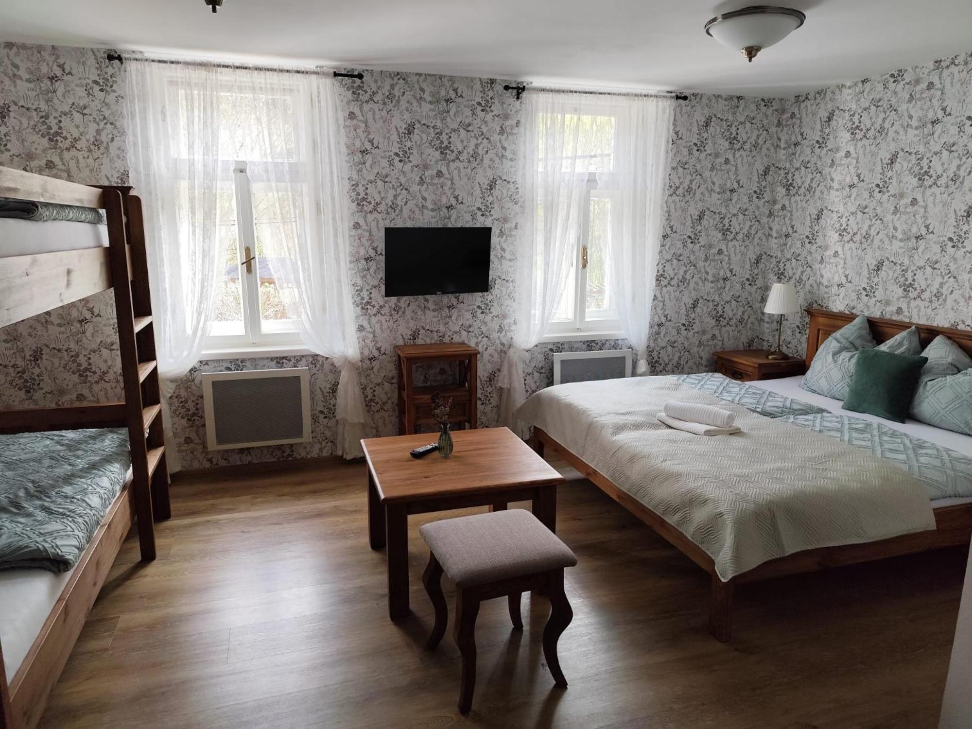 Penzion U Krizku Mala Moravka Exterior photo